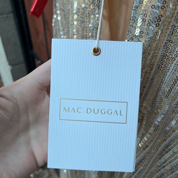 Mac Duggal Sequined Gown Style 49012 Sleeveless High Slit size 4 NWT - Picture 10 of 12